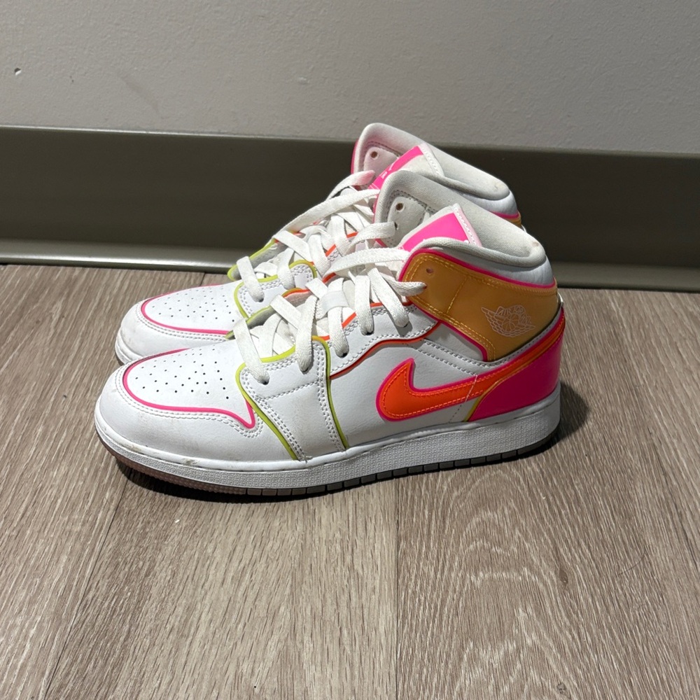 Jordan Womans White and Pink Sneakers